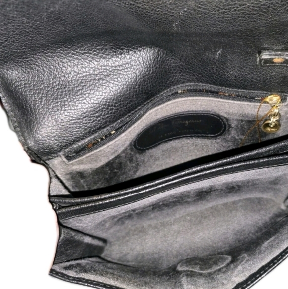 Vintage Salvatore Ferragamo Black Leather Clutch with Gold Lock And 2 Keys - Picture 7 of 10